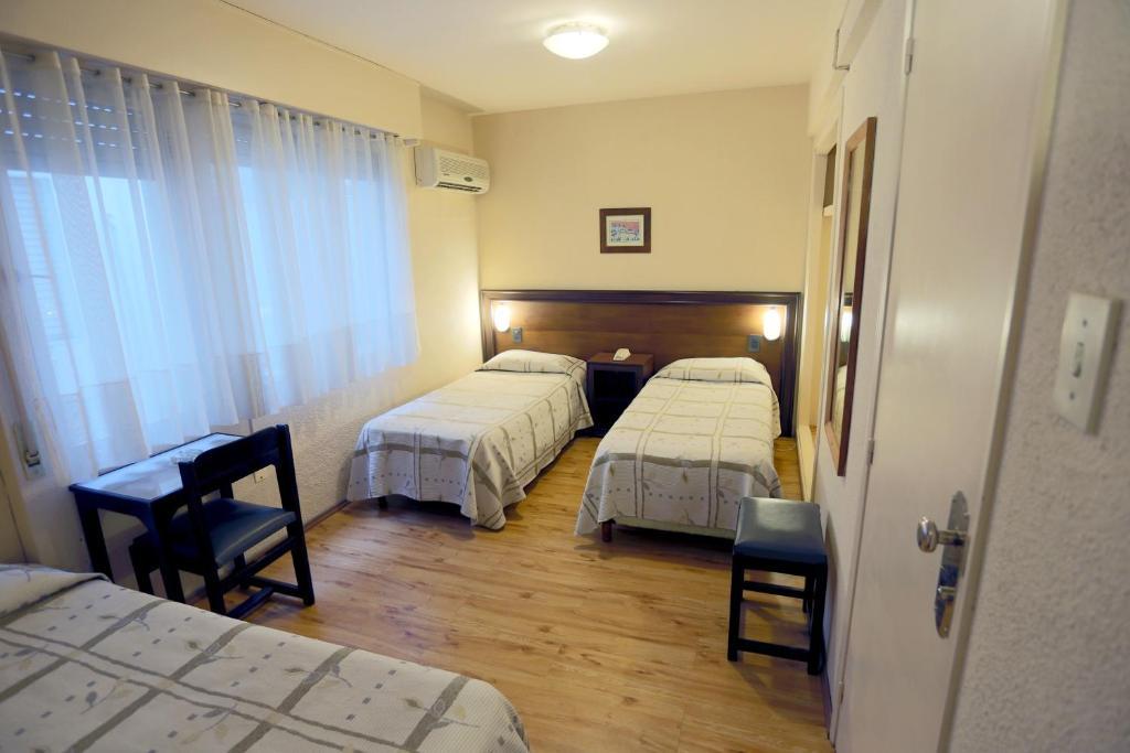 Hotel Eldorado Салто Екстериор снимка