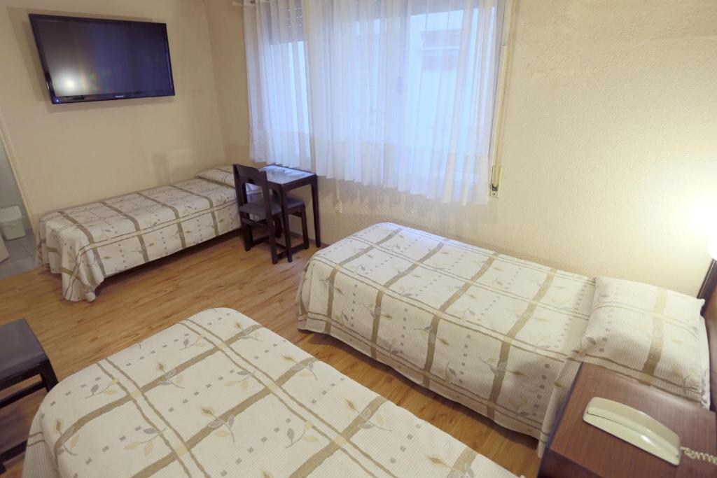 Hotel Eldorado Салто Екстериор снимка